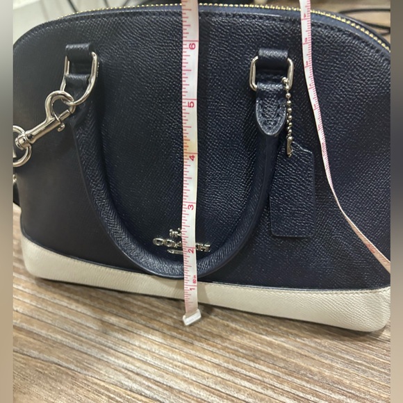 Authentic Coach Navy Blue and White Crossbody Purse with wallet - Picture 12 of 14